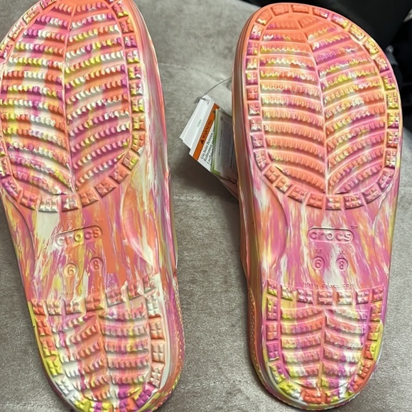 Crocs marbled slides, new, so comfy - Picture 4 of 8